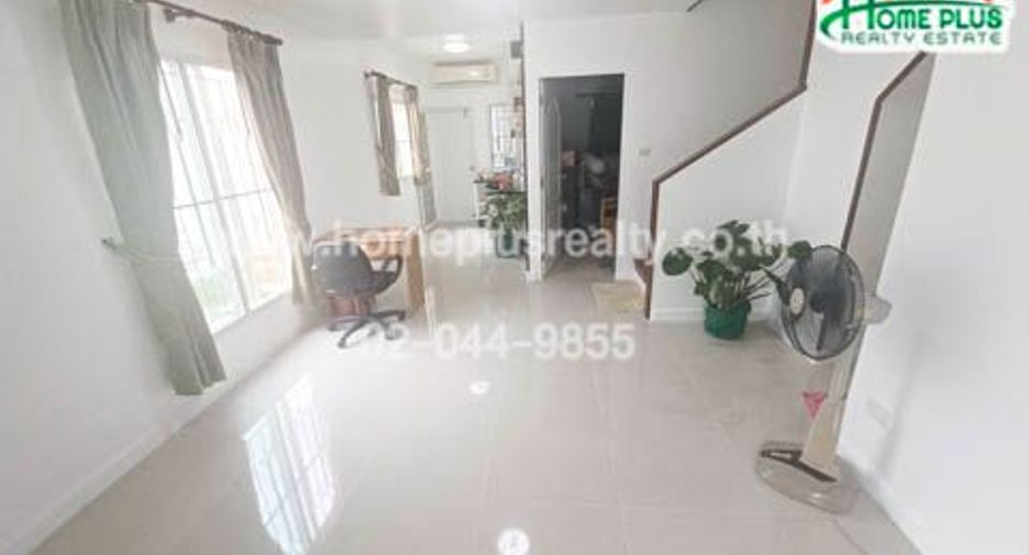 For sale 4 bedrooms townhouse in Lam Luk Ka, Pathum Thani