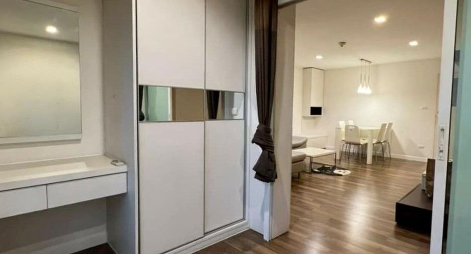 Condo en venta de 2 habitaciones en Phra Khanong, Bangkok