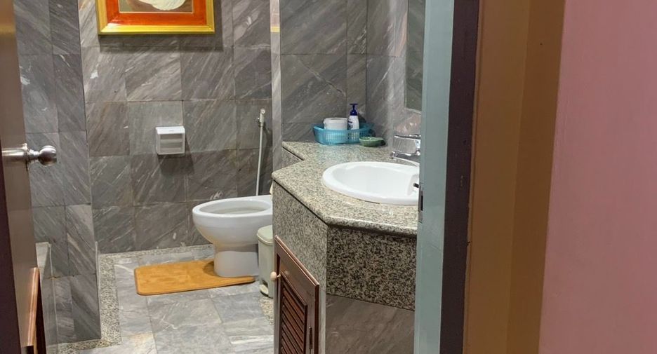 Wohnung zum Kauf mit 3 Zimmer in Ratchathewi, Bangkok
