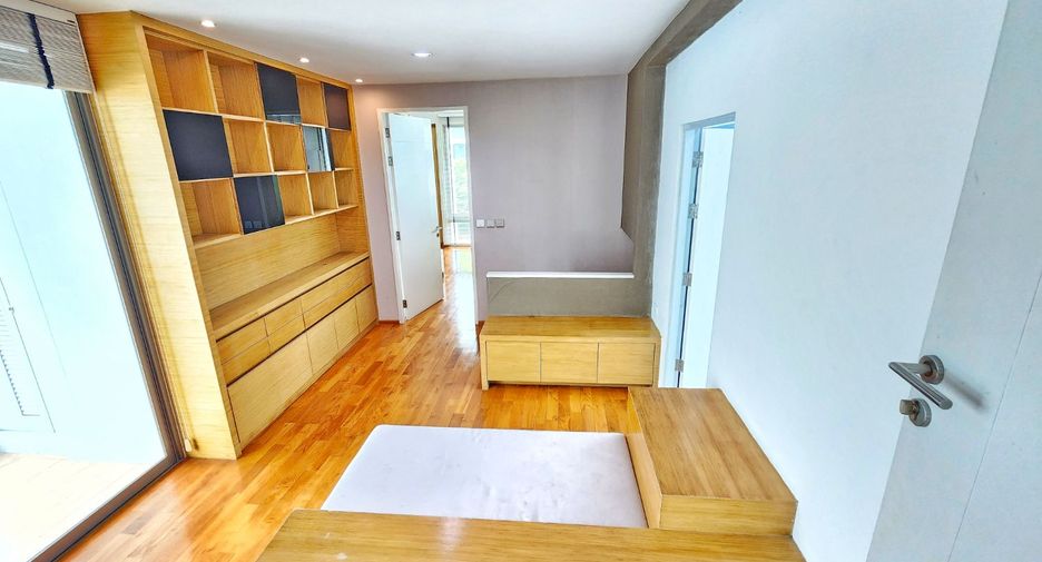 Продажа 4 спальни дом в Буенг Кум, Бангкок