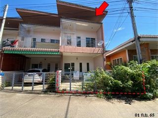 For sale 2 ベッドルーム townhouse in Mueang Udon Thani, Udon Thani