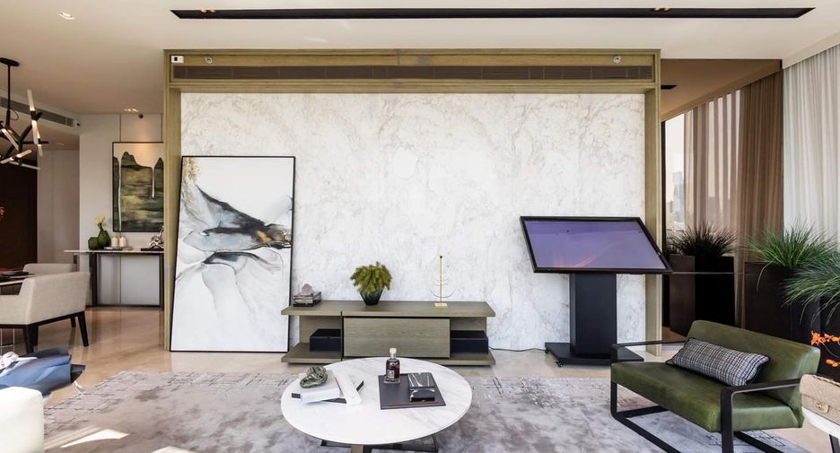 For sale 2 bed condo in Khlong San, Bangkok