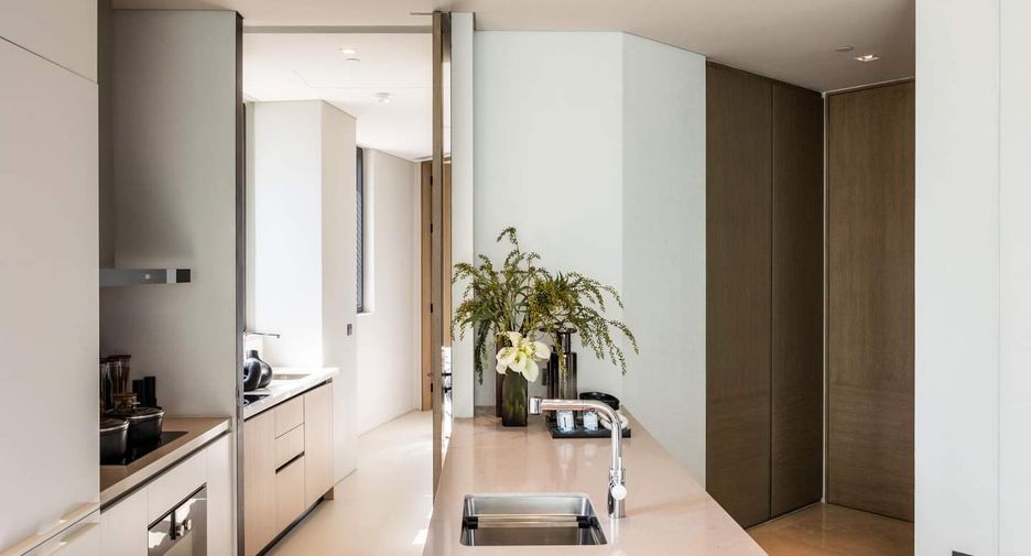 For sale 2 bed condo in Khlong San, Bangkok