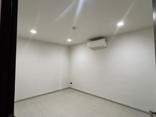 Wohnung zur Miete mit 3 Zimmer in Khlong Toei, Bangkok