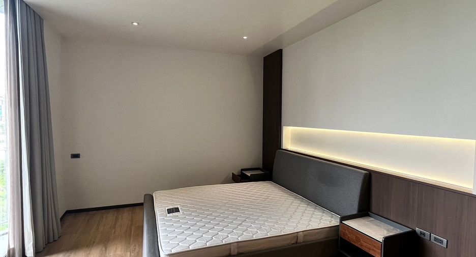 Condo en alquiler de 3 habitaciones en Khlong Toei, Bangkok