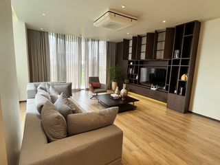 Wohnung zur Miete mit 3 Zimmer in Khlong Toei, Bangkok