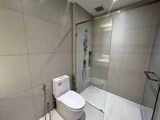 Wohnung zur Miete mit 3 Zimmer in Khlong Toei, Bangkok