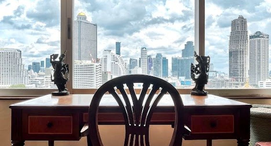 For sale 2 bedrooms condo in Sathon, Bangkok