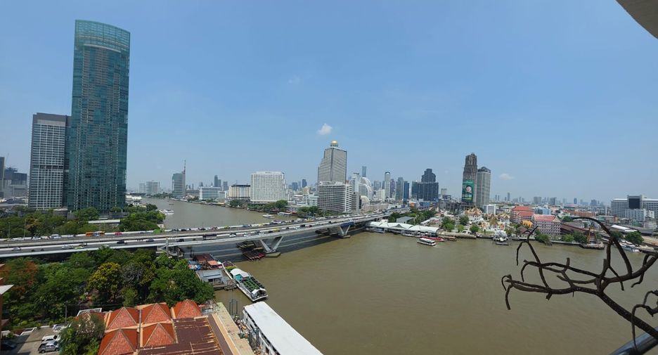 For sale 2 bedrooms condo in Sathon, Bangkok