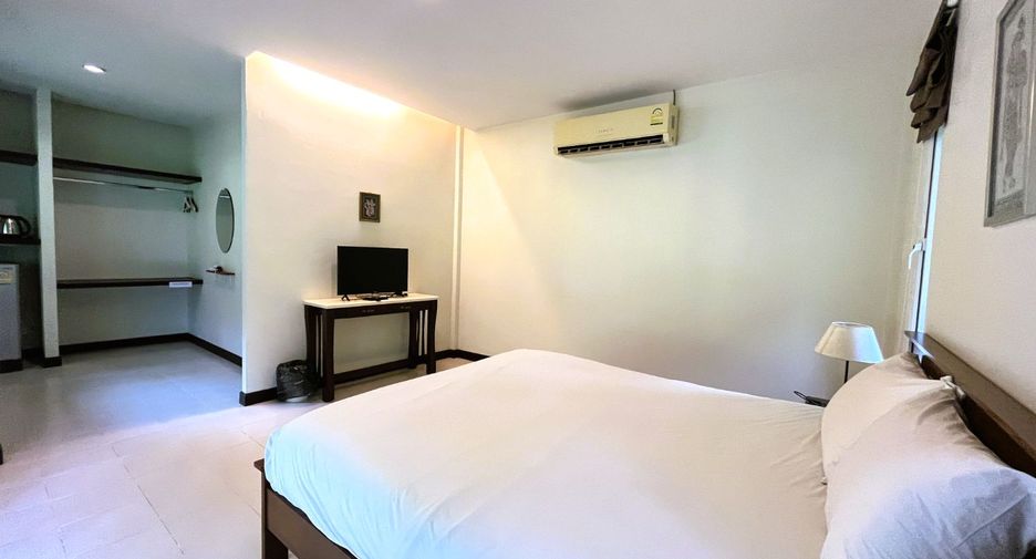 For sale 7 Beds retail Space in Takua Pa, Phang Nga