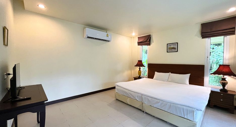 For sale 7 Beds retail Space in Takua Pa, Phang Nga