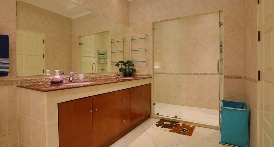 Аренда и продажа 6 спальни дом в Банг Ламунг, Чонбури