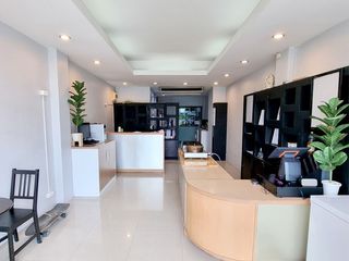 À vendre 5 chambres local commercial à Krathum Baen, Samut Sakhon