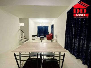 For rent and for sale 3 bed townhouse in Bang Sao Thong, Samut Prakan