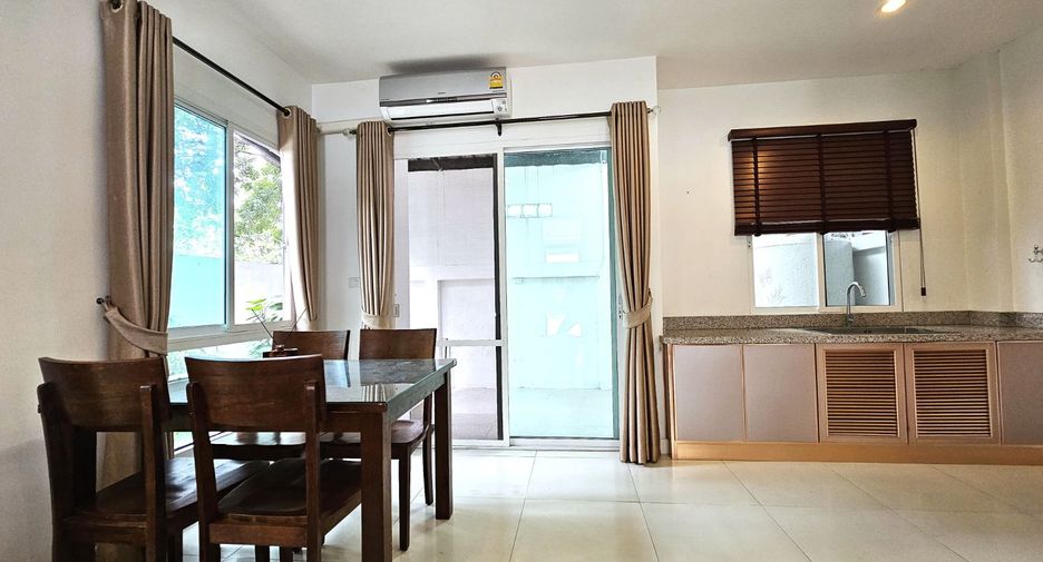 For sale 3 bedrooms house in Lak Si, Bangkok