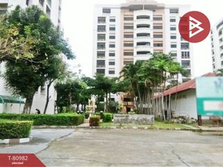 For sale 2 bed condo in Lam Luk Ka, Pathum Thani