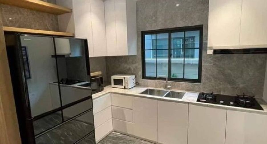 出售 4 卧室 独立屋 在 Pak Kret, Nonthaburi