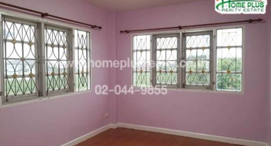 Casa en venta de 3 habitaciones en Bang Bua Thong, Nonthaburi