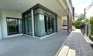 Haus zur Miete und zum Kauf mit 3 Zimmer in Bang Phli, Samut Prakan