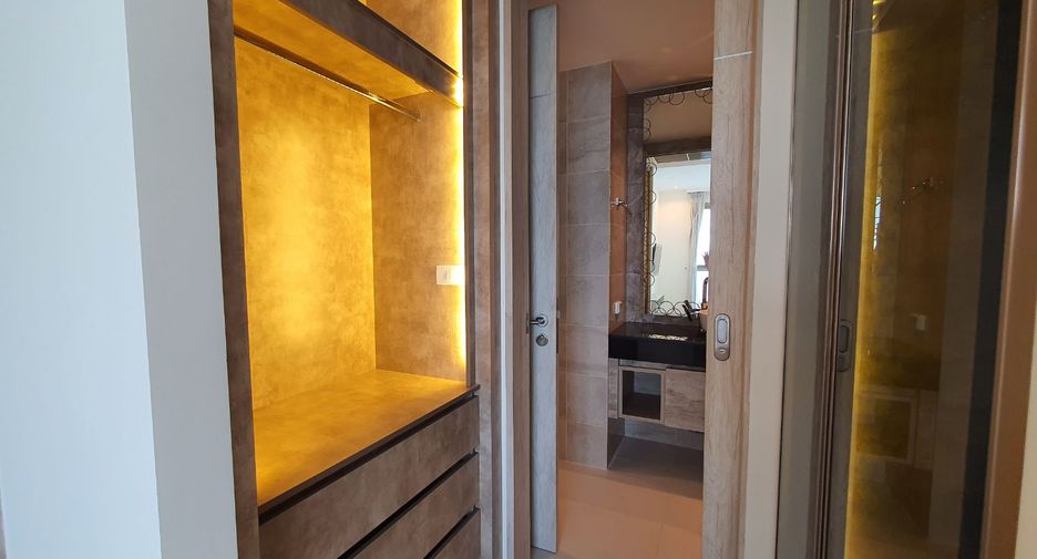 For sale 1 bed condo in Bang Lamung, Chonburi