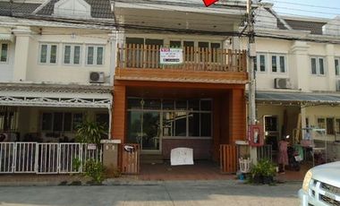 For sale 3 bedrooms townhouse in Prawet, Bangkok