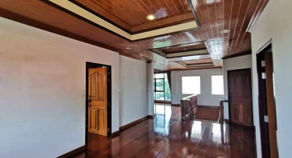 For sale 4 bed house in Bang Ban, Phra Nakhon Si Ayutthaya