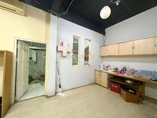 For sale 5 bed townhouse in Phaya Thai, Bangkok