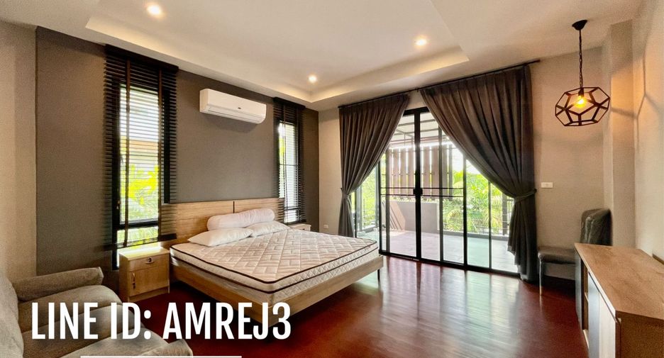 À louer 4 chambres maison à Khlong Toei, Bangkok
