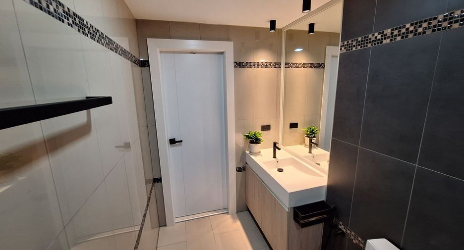 Condo en venta de 1 habitaciones en Bang Lamung, Chonburi