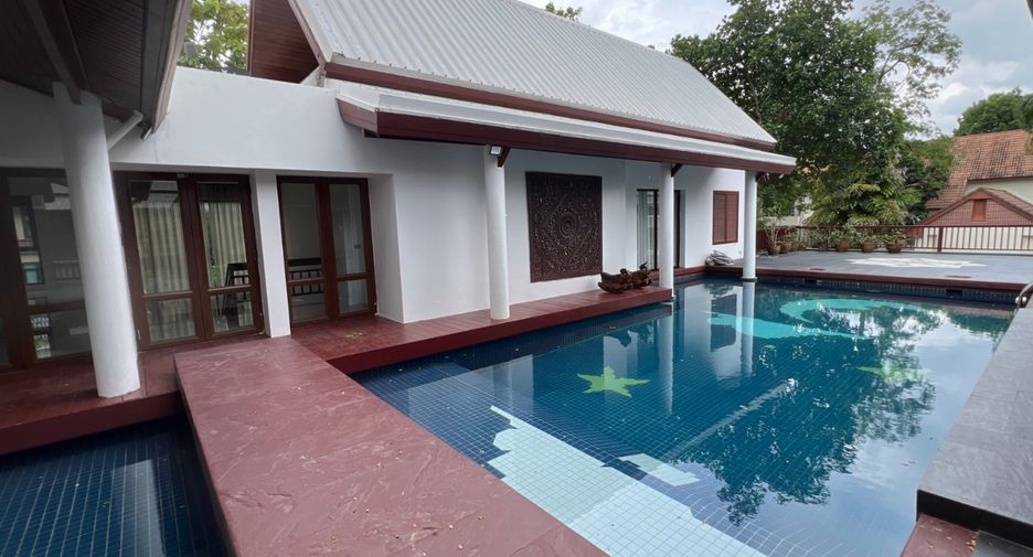 For sale そして for rent 5 ベッドルーム house in Pak Kret, Nonthaburi