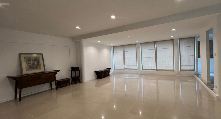 For sale そして for rent 5 ベッドルーム house in Pak Kret, Nonthaburi