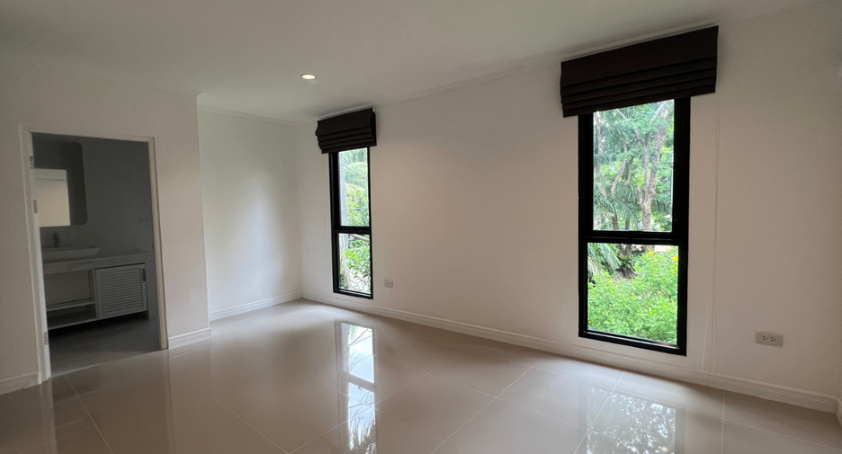 For sale そして for rent 5 ベッドルーム house in Pak Kret, Nonthaburi