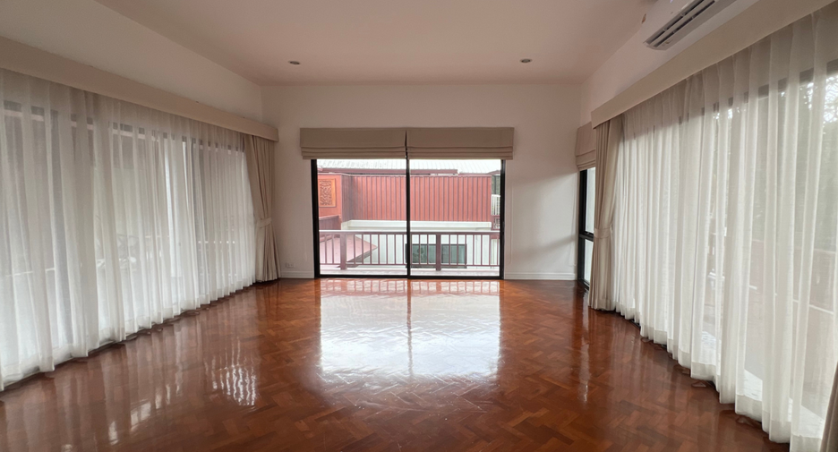 For sale そして for rent 5 ベッドルーム house in Pak Kret, Nonthaburi