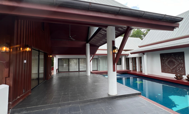Casa en venta y en alquiler de 5 habitaciones en Pak Kret, Nonthaburi