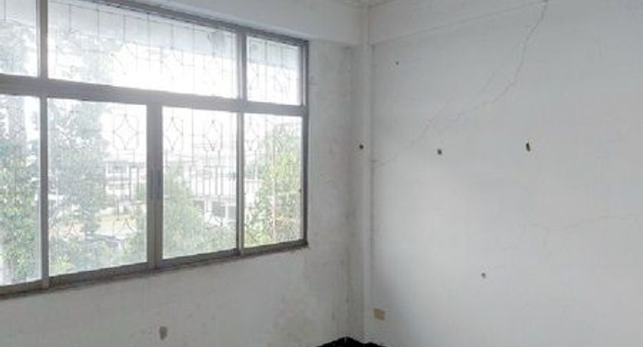 For sale retail Space in Mueang Ubon Ratchathani, Ubon Ratchathani