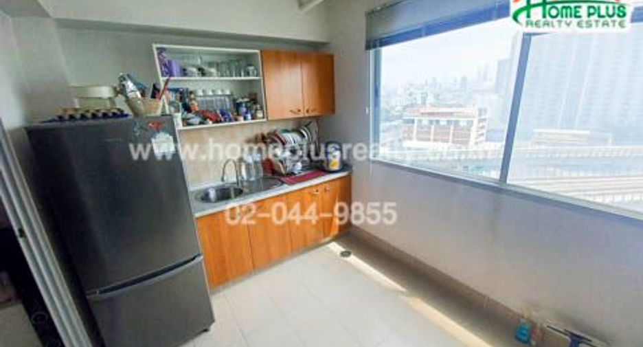 For sale 2 bedrooms condo in Bangkok Yai, Bangkok