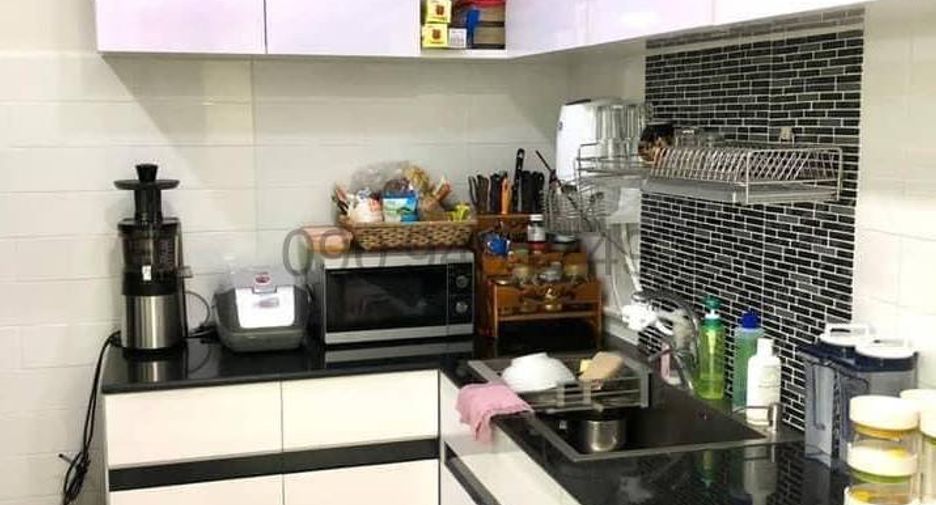 For sale 2 bedrooms condo in Watthana, Bangkok
