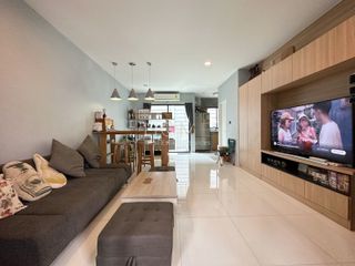 For sale 3 Beds townhouse in Lak Si, Bangkok