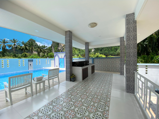 For sale 7 bed villa in Mueang Krabi, Krabi