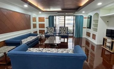 À louer 3 chambres condo à Khlong Toei, Bangkok