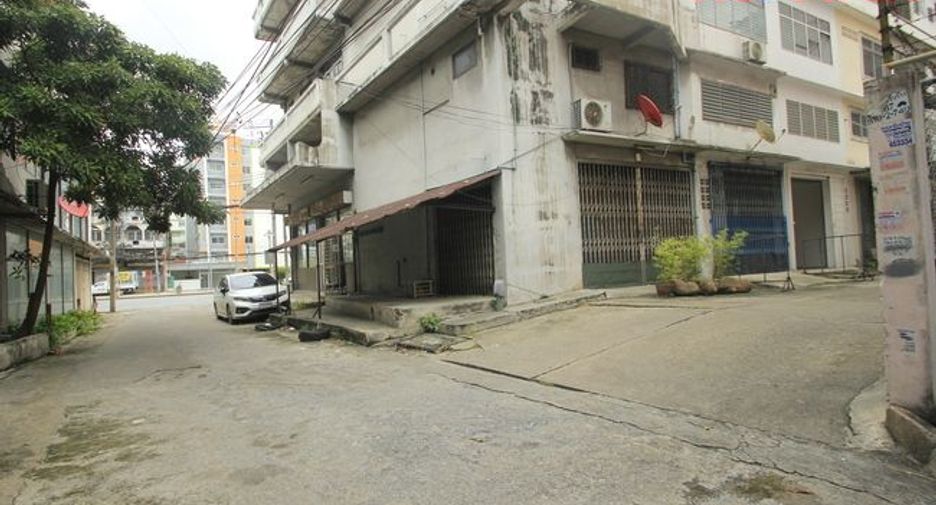 ขาย สตูดิโอ พื้นที่ค้าปลีก ใน ธนบุรี, กรุงเทพฯ