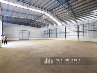 Lagerhaus zur Miete in Mueang Pathum Thani, Pathum Thani