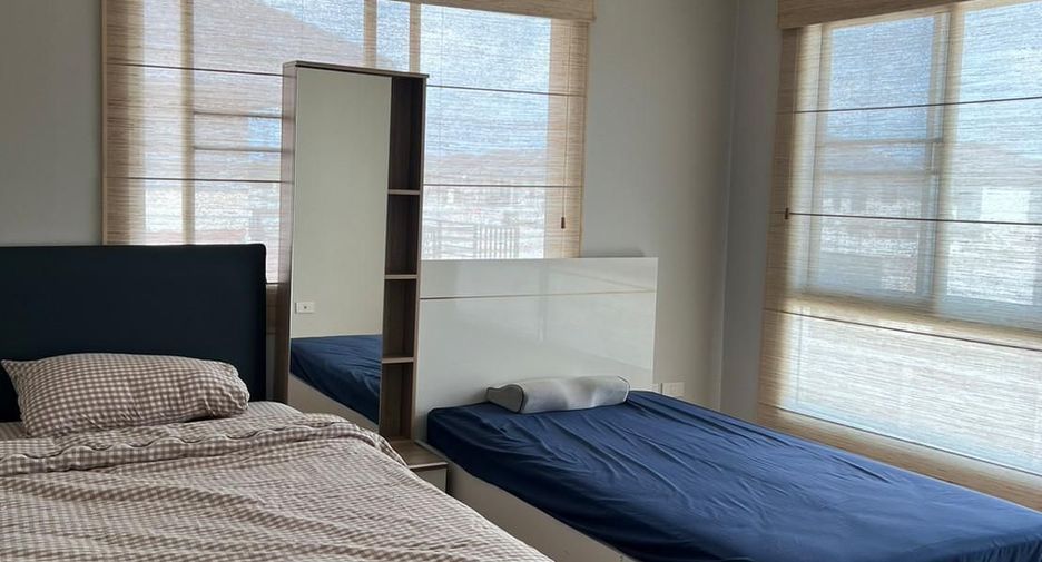 For rent 3 bedrooms house in Saraphi, Chiang Mai