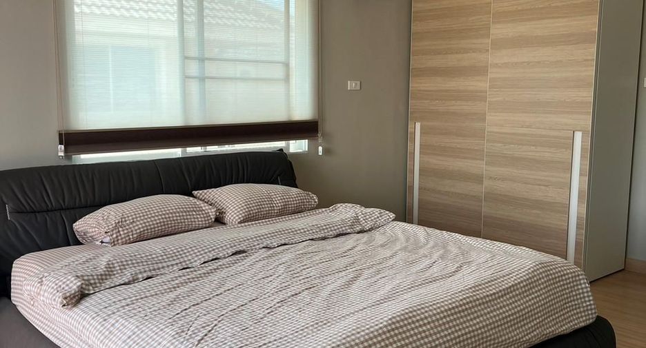 For rent 3 bedrooms house in Saraphi, Chiang Mai