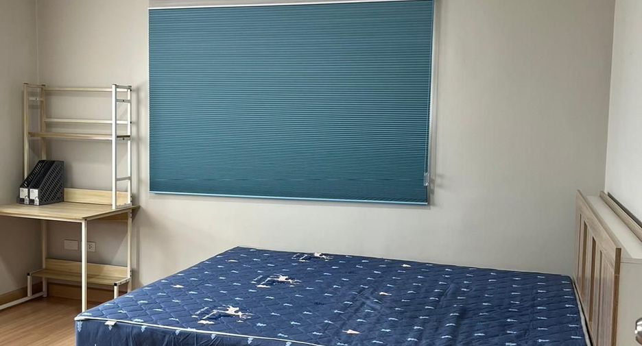 For rent 3 bedrooms house in Saraphi, Chiang Mai