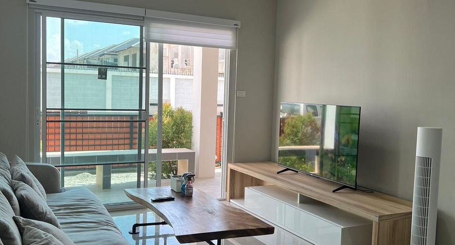 For rent 3 bedrooms house in Saraphi, Chiang Mai