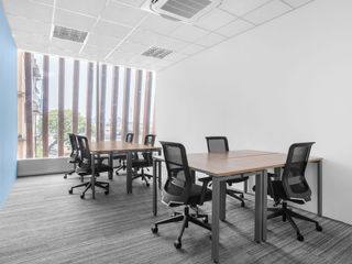 For rent office in Mueang Samut Prakan, Samut Prakan