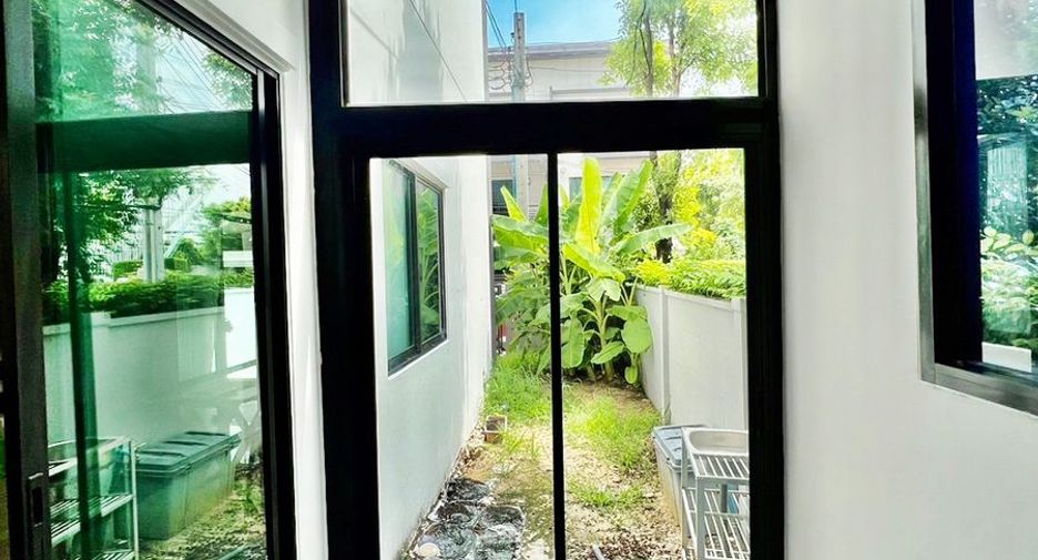 Reihenhaus zum Kauf mit 3 Zimmer in Sai Mai, Bangkok