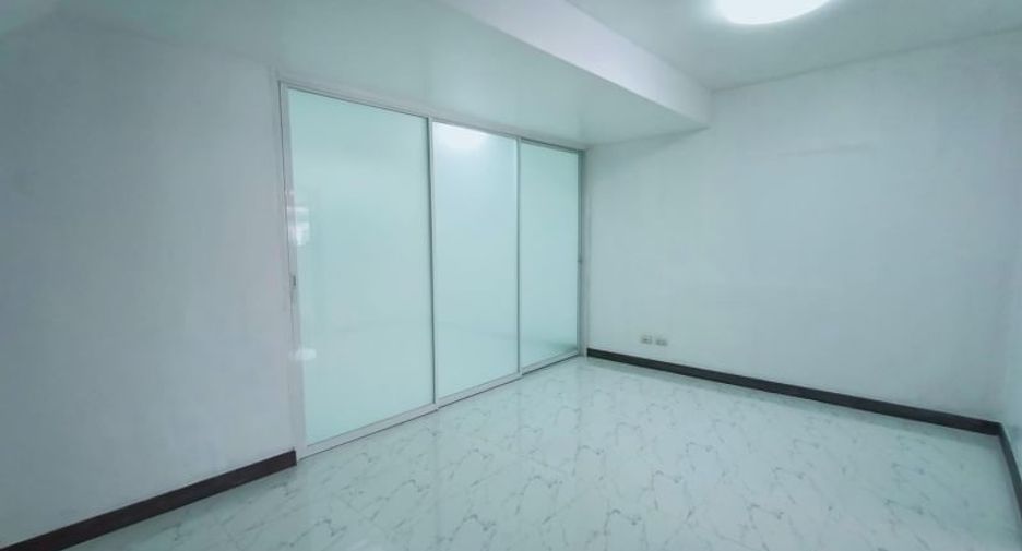 Haus zur Miete mit 3 Zimmer in Suan Luang, Bangkok