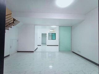Haus zur Miete mit 3 Zimmer in Suan Luang, Bangkok